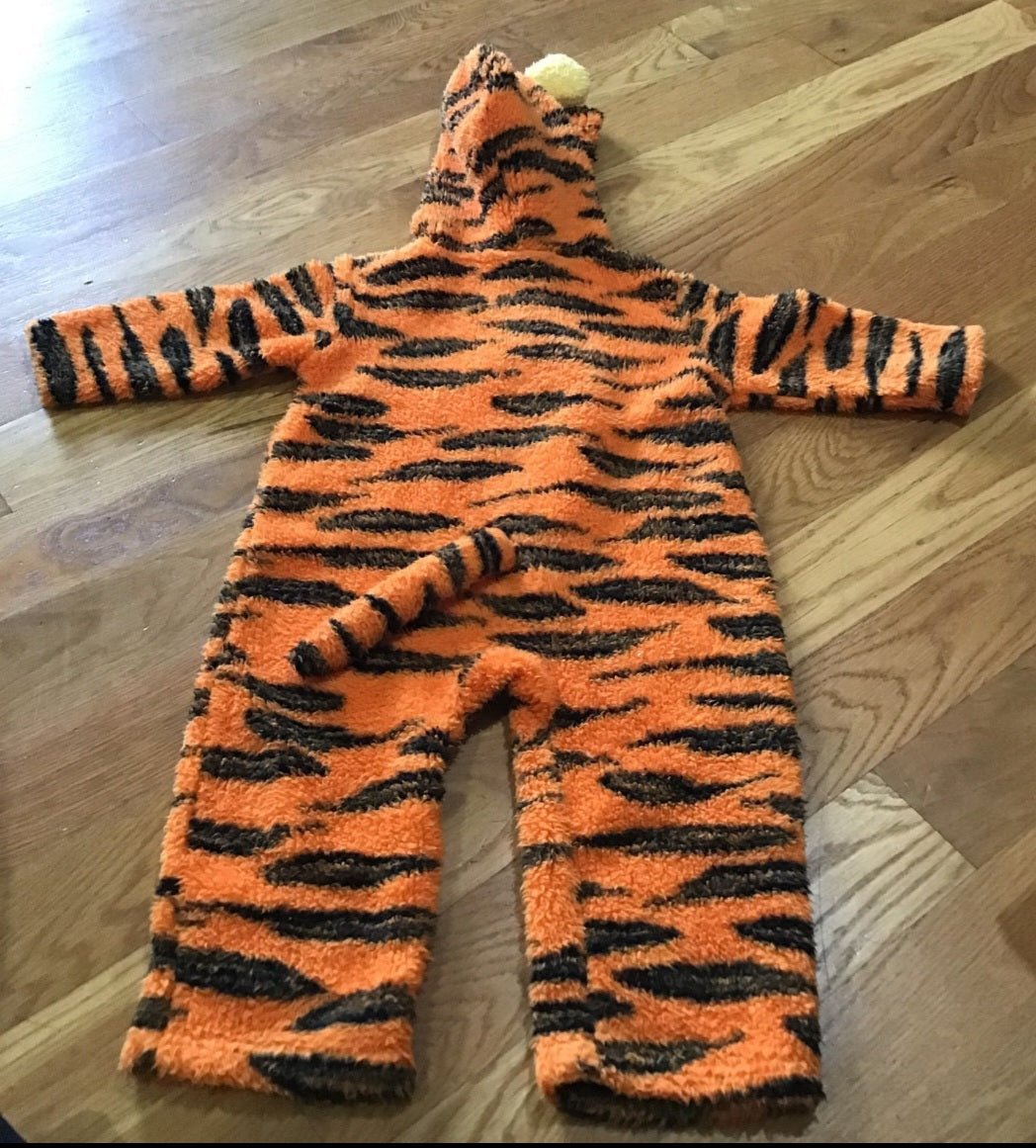 Disney's Tigger Costume - 18 Months - Roar - somely Cute! Winnie the Pooh - I Bought a Yard Sale