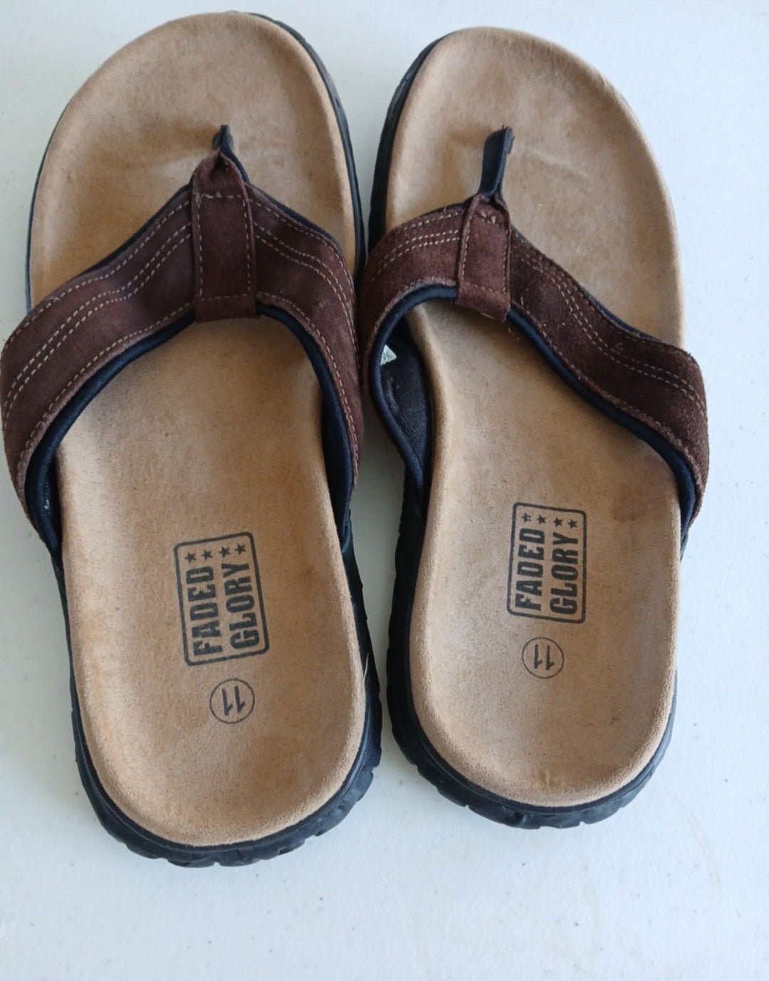 Faded Glory ~ Size 11 ~ Suede Upper ~ Men's Flip Flops Feb20_06:20 - I Bought a Yard Sale