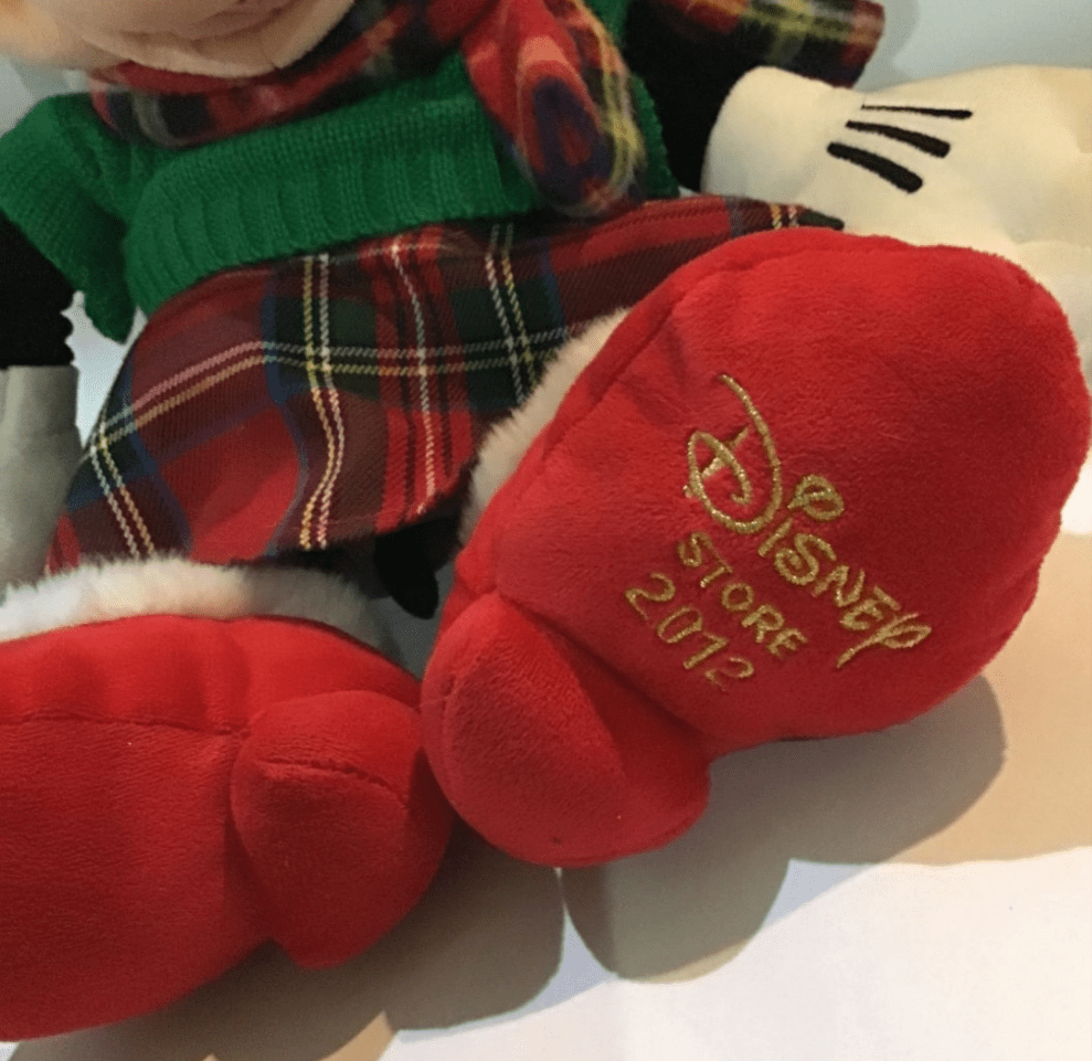 Minnie Mouse 2012 Christmas Plush 18" Doll - I Bought a Yard Sale