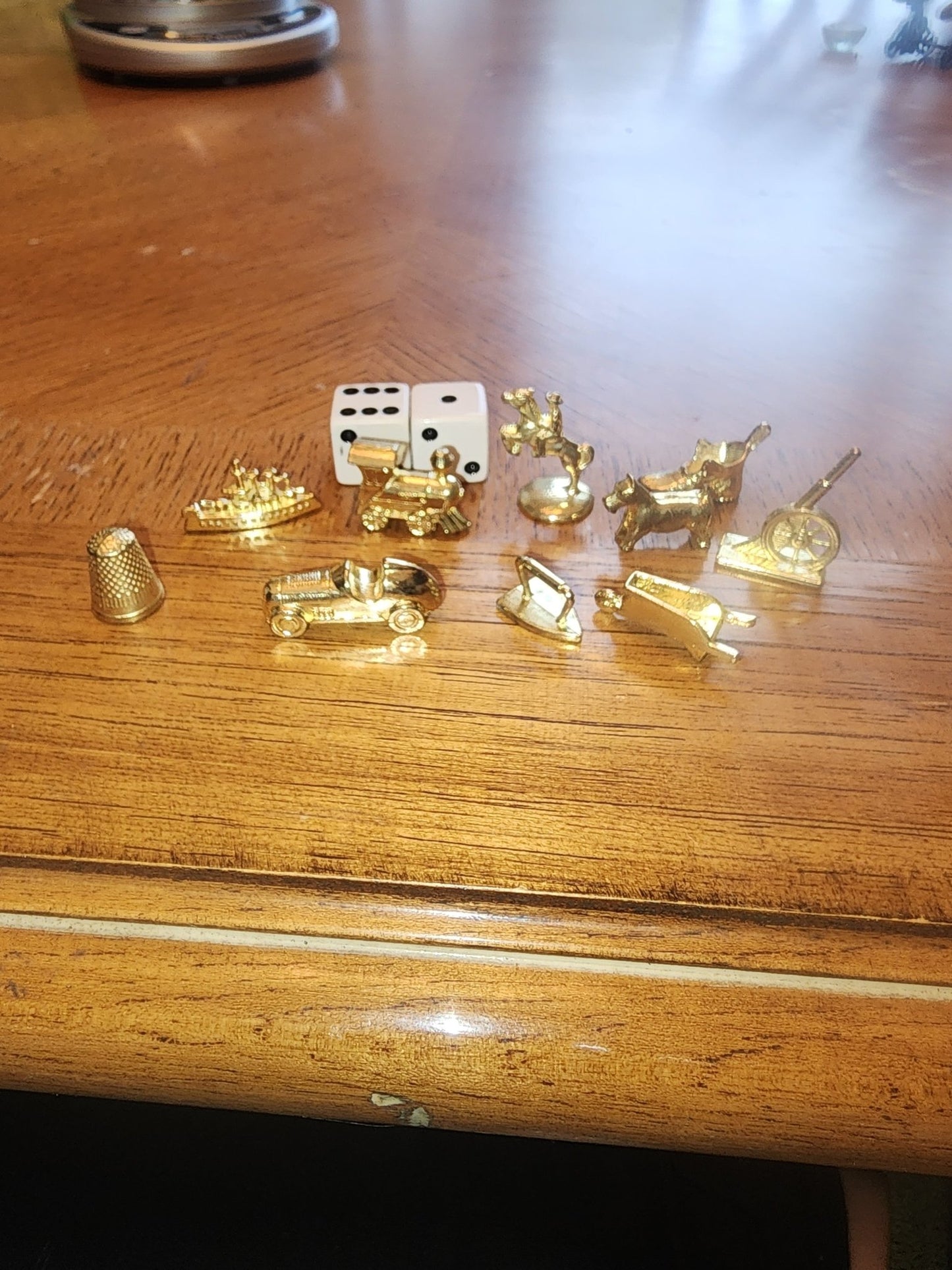 1998 Monopoly Deluxe Edition - replacement Parts - 10 Gold Token - I Bought a Yard Sale