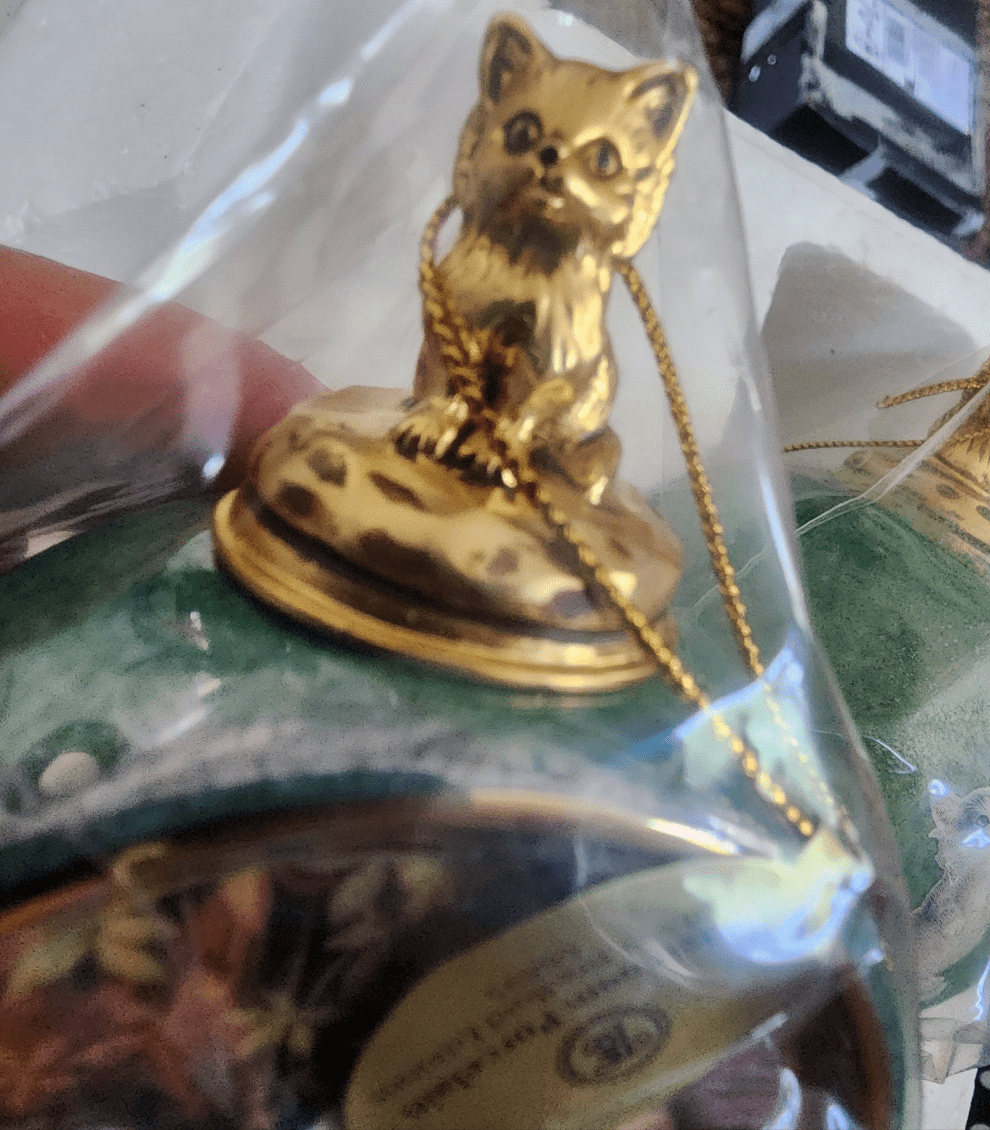 2 1999 Bradford Exchange Porcelain Hanging Figural Cat Round Ball Ornaments - I Bought a Yard Sale