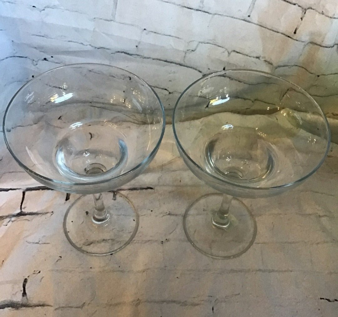 2 Margarita Glasses 12 oz. - I Bought a Yard Sale
