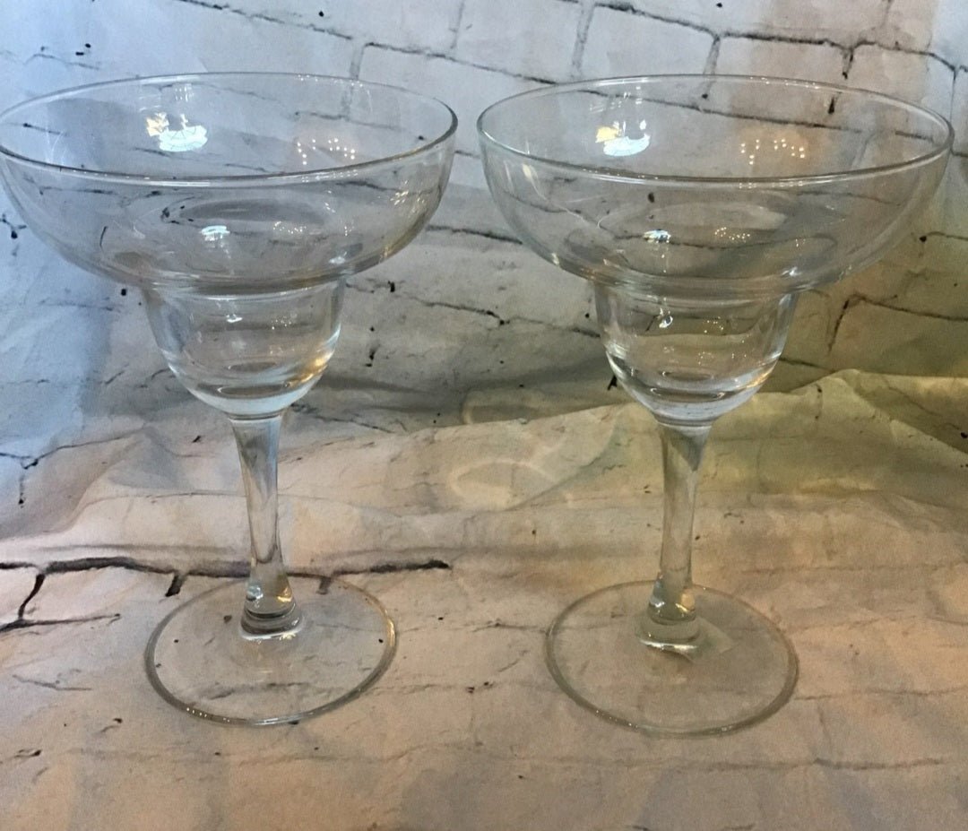 2 Margarita Glasses 12 oz. - I Bought a Yard Sale