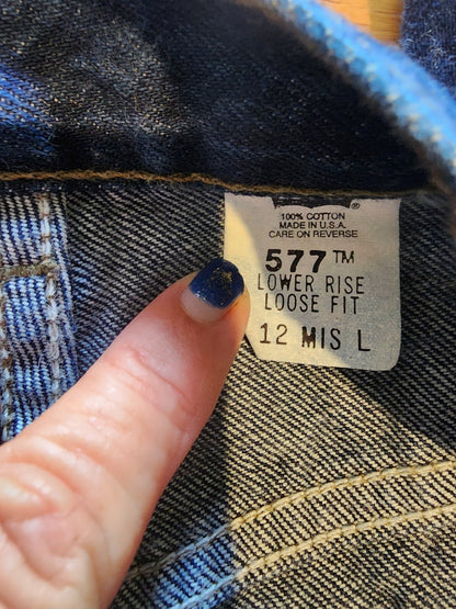 577 Levi Jeans Women size 12L - I Bought a Yard Sale