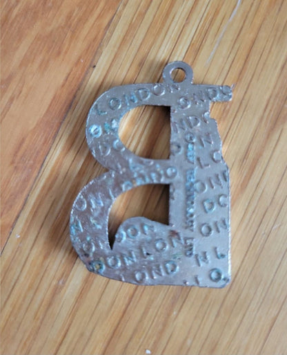 B Initial Pendant Love for London - I Bought a Yard Sale