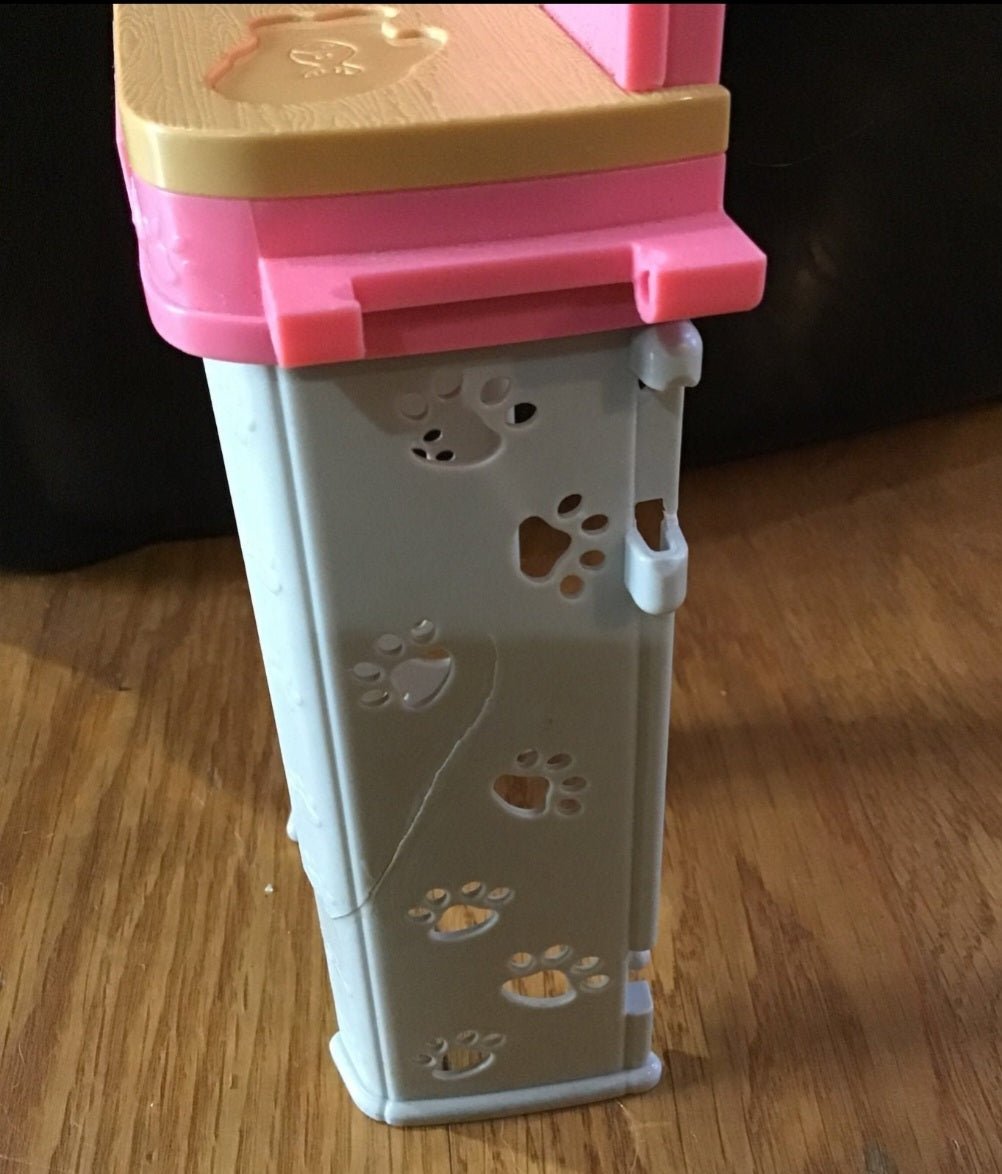 Barbie xray Bath Jacket & bed - I Bought a Yard Sale