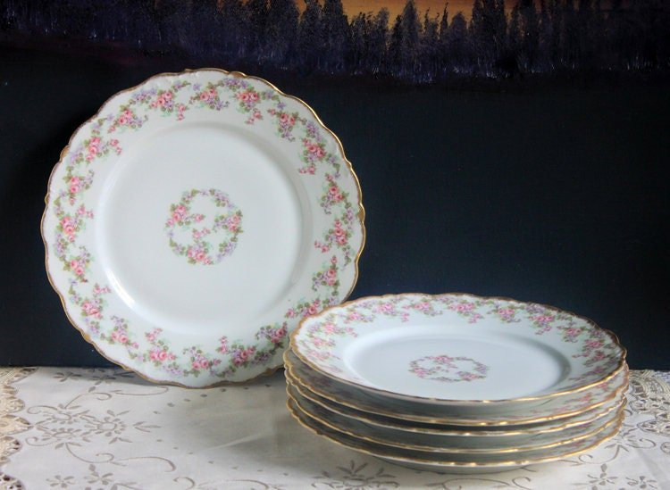 Berry Bowls by Limoges Elite. Set of Eight Berry Bowls. 5 inch Serving Bowls with Pink Roses & Scalloped Rim. - I Bought a Yard Sale