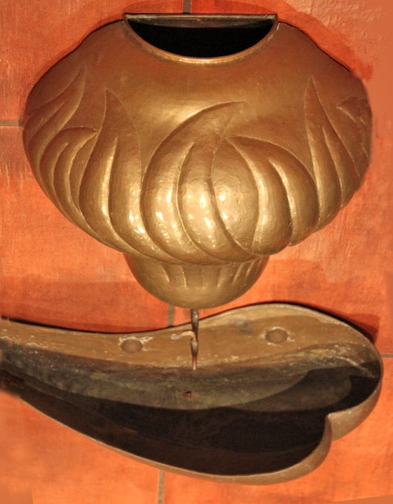 Brass Water Lavabo with Faucet Wall Hanging for Home, Garden, Store, or Cafe. - I Bought a Yard Sale