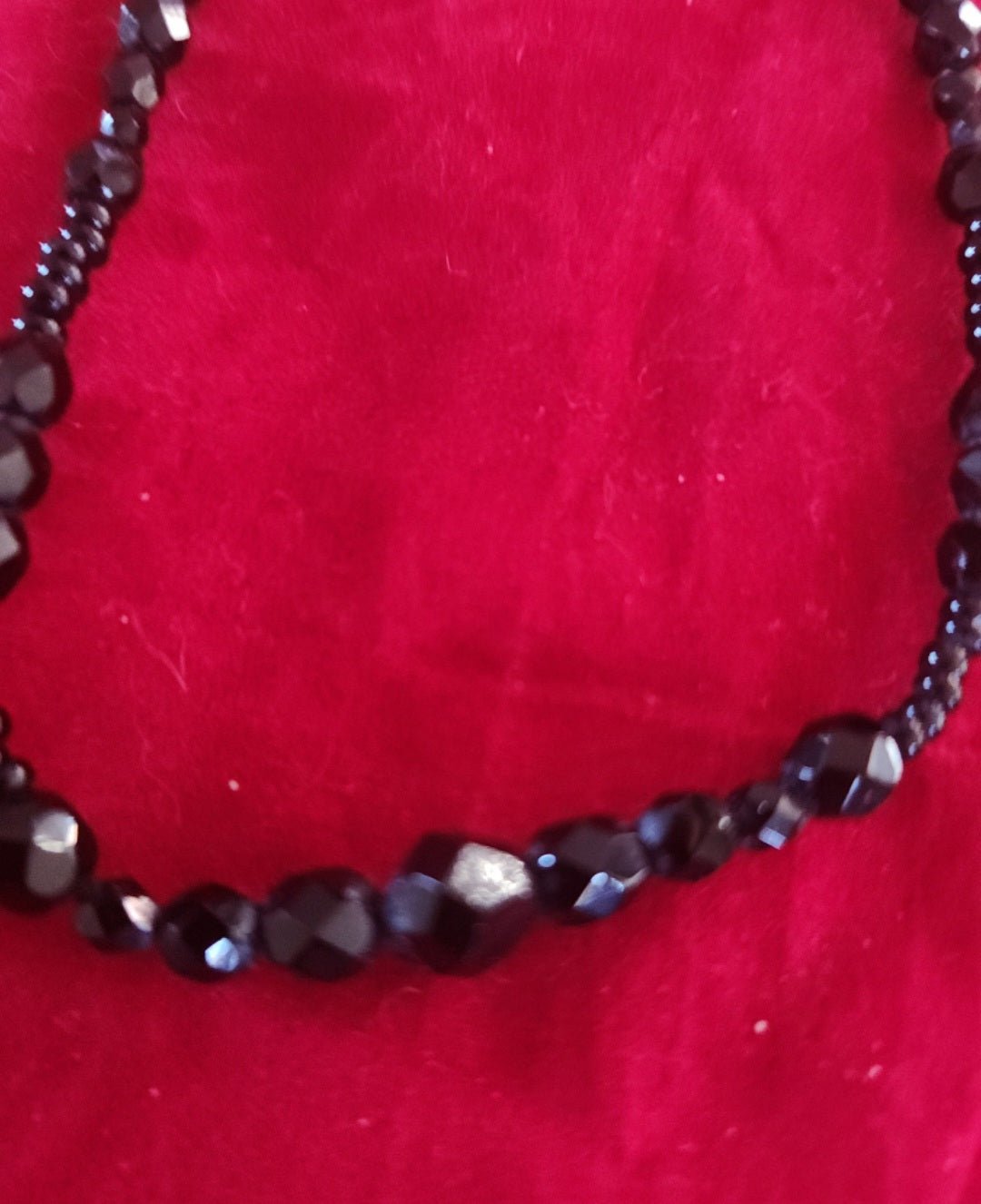 Carolina Herrera Necklace with lustrous black glass beads - I Bought a Yard Sale