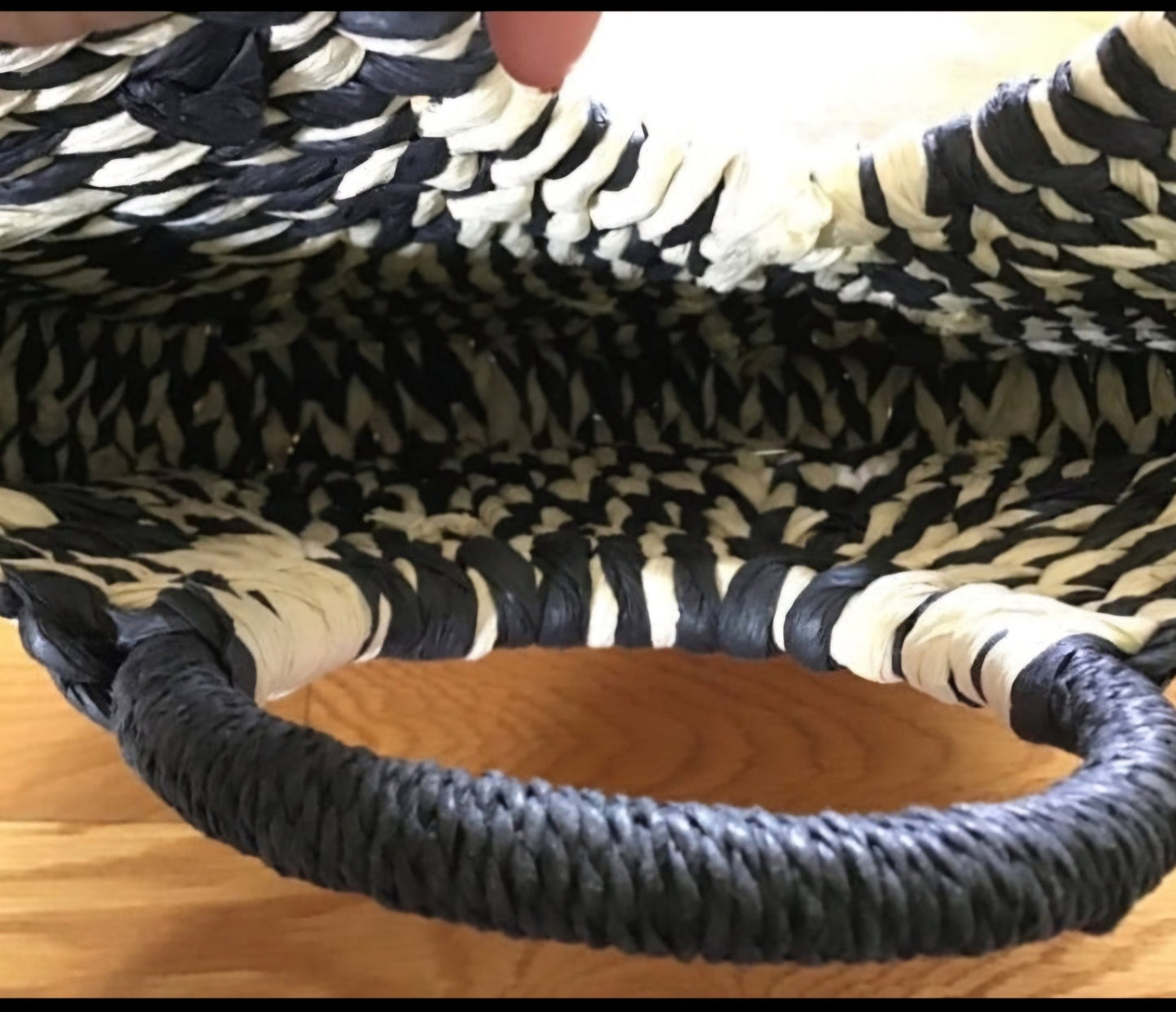 Chic and Spacious Straw Tote - Perfect for Summer! - I Bought a Yard Sale