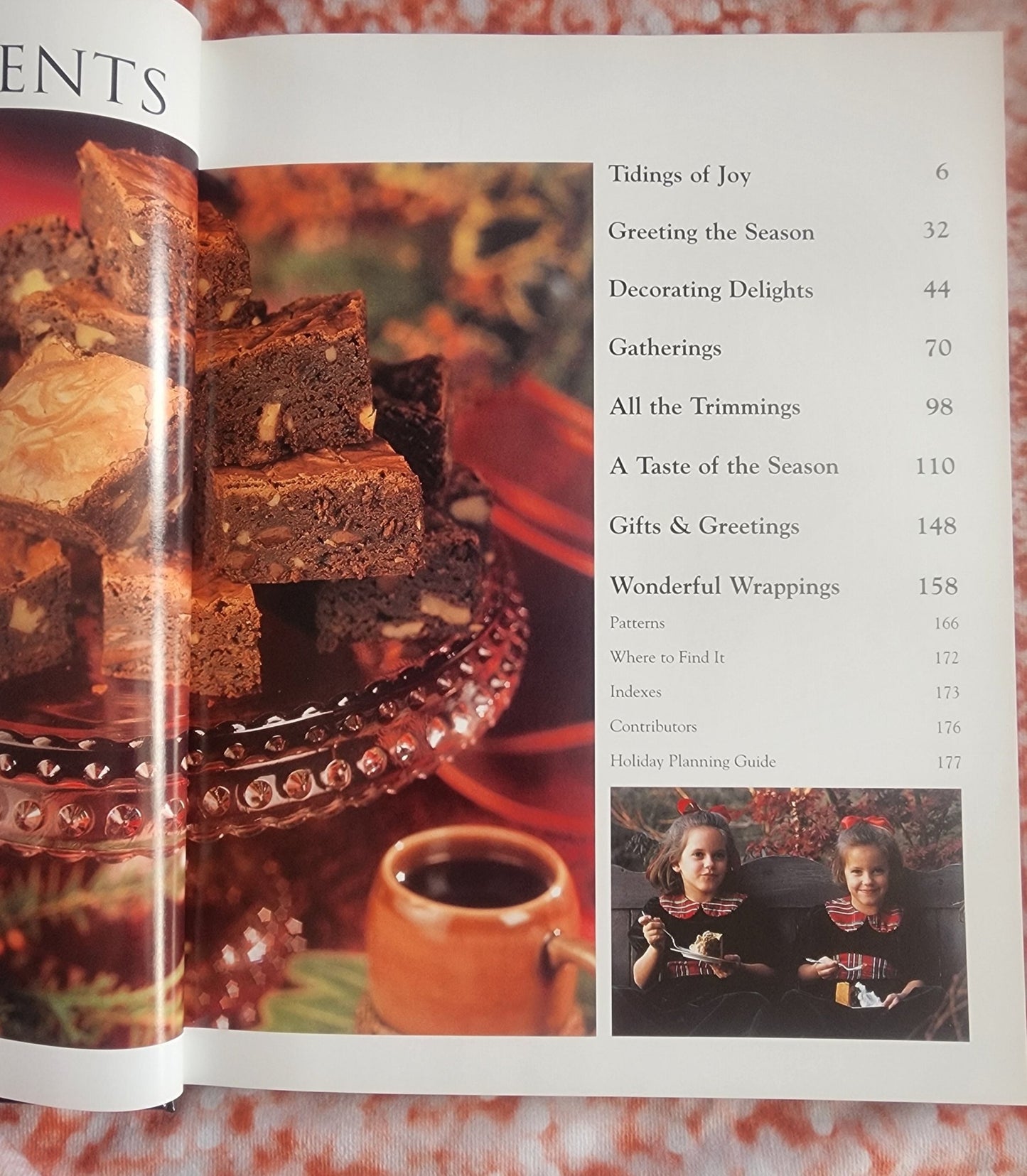 Christmas with Southern Living 2000 Festive Holiday Hardback Cookbook - I Bought a Yard Sale