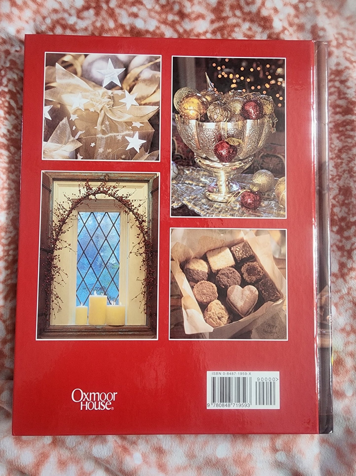 Christmas with Southern Living 2000 Festive Holiday Hardback Cookbook - I Bought a Yard Sale