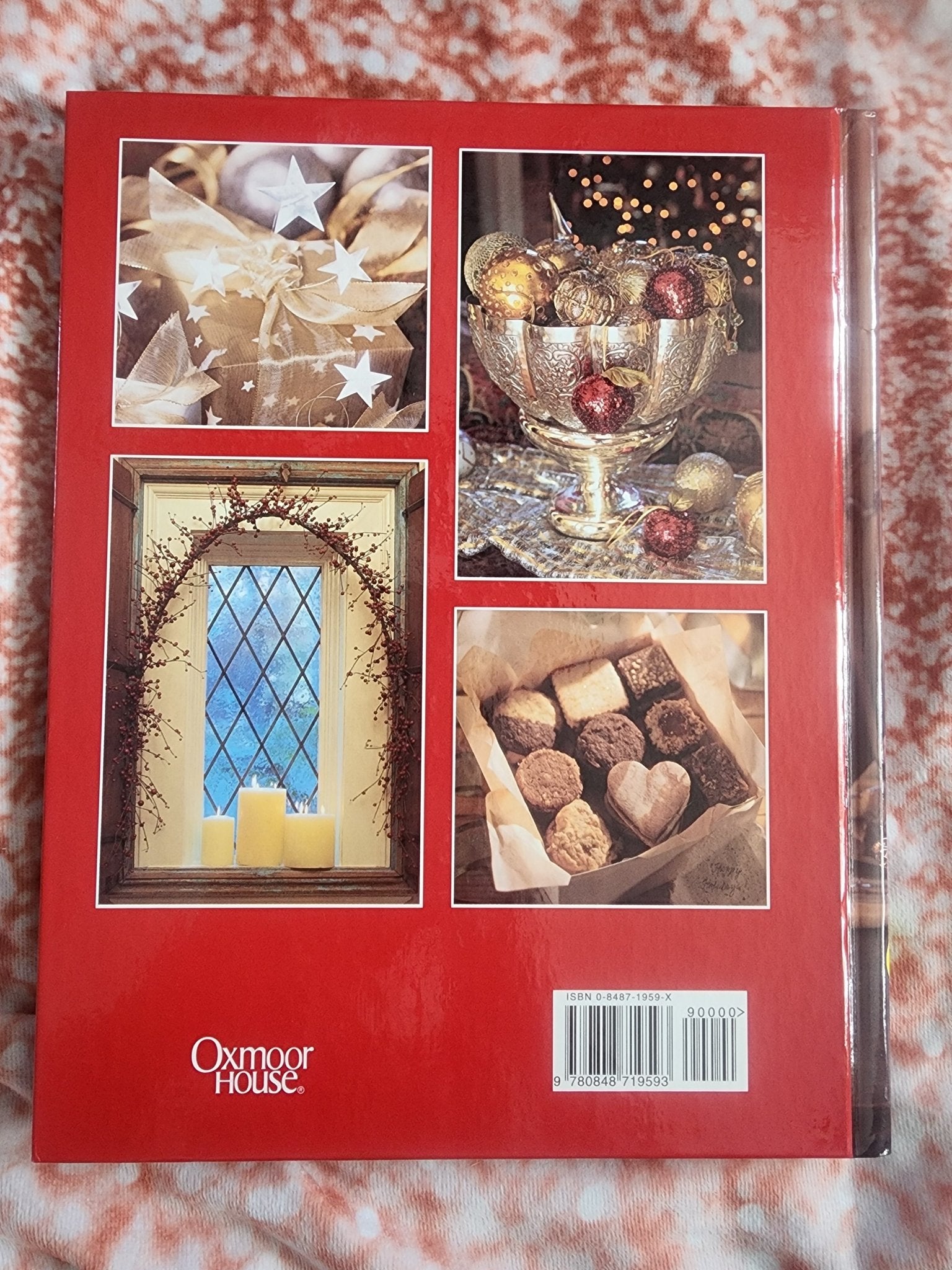 Christmas with Southern Living 2000 Festive Holiday Hardback Cookbook - I Bought a Yard Sale