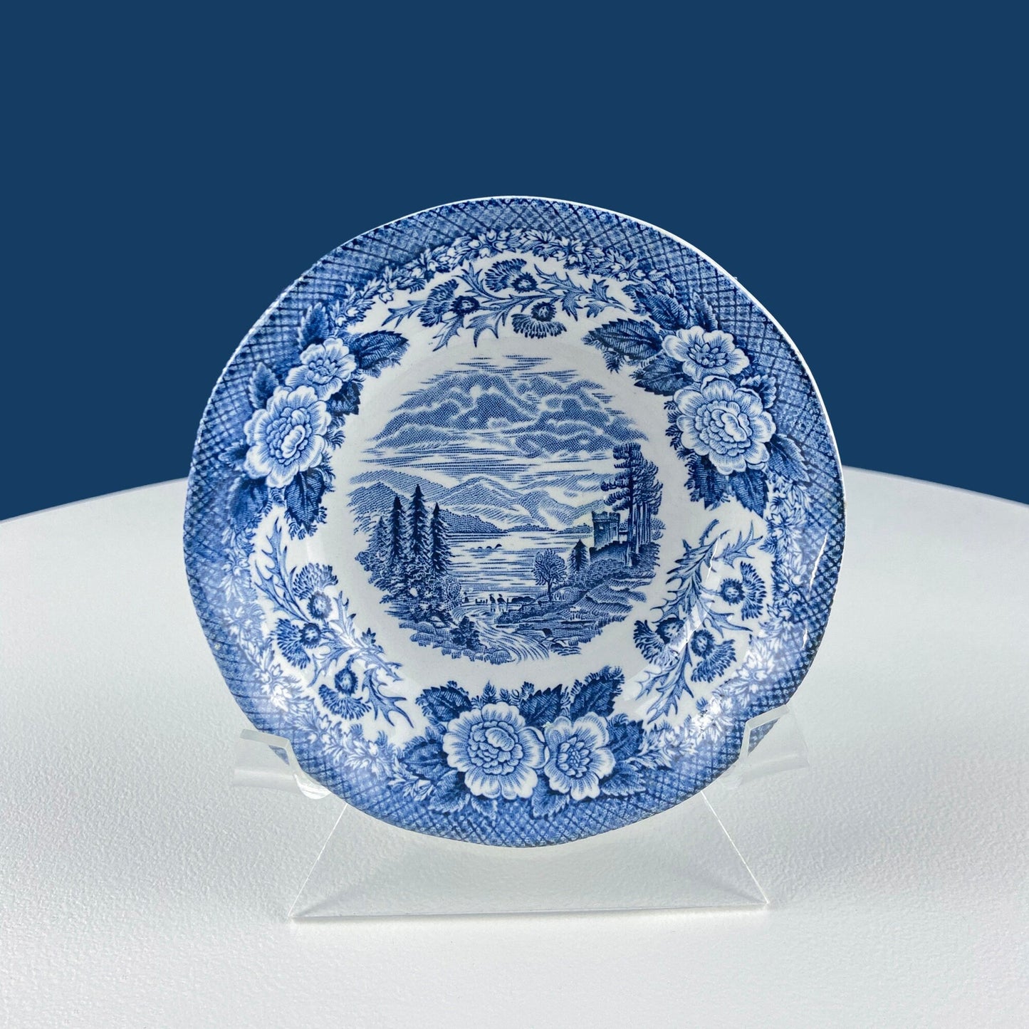 Collection of Fine English Blue White Tableware. 3 Plates & 2 Berry Bowls. Lochs of Scotland. Huddington Court. Tonquin by Mott. Rustic Home - I Bought a Yard Sale