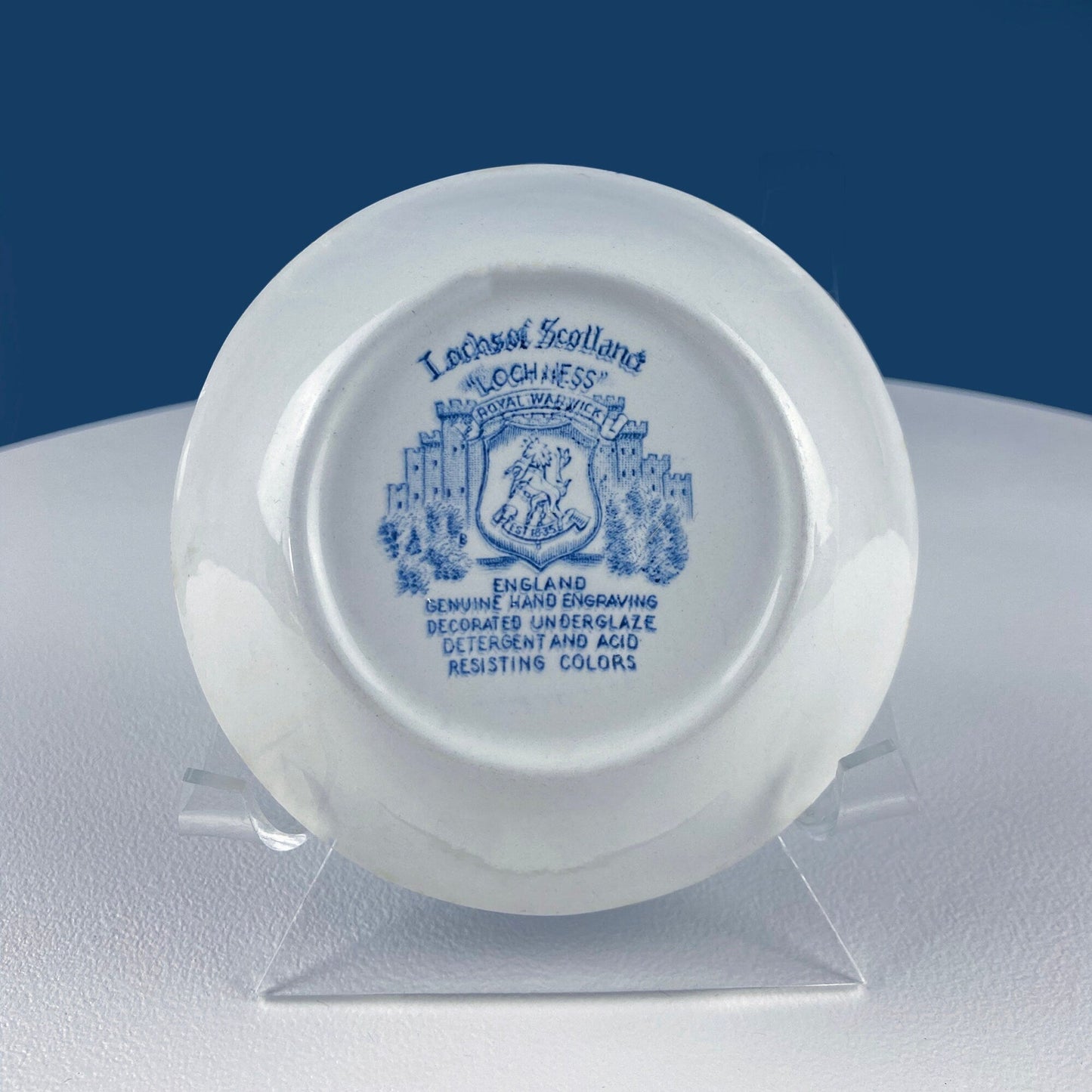 Collection of Fine English Blue White Tableware. 3 Plates & 2 Berry Bowls. Lochs of Scotland. Huddington Court. Tonquin by Mott. Rustic Home - I Bought a Yard Sale