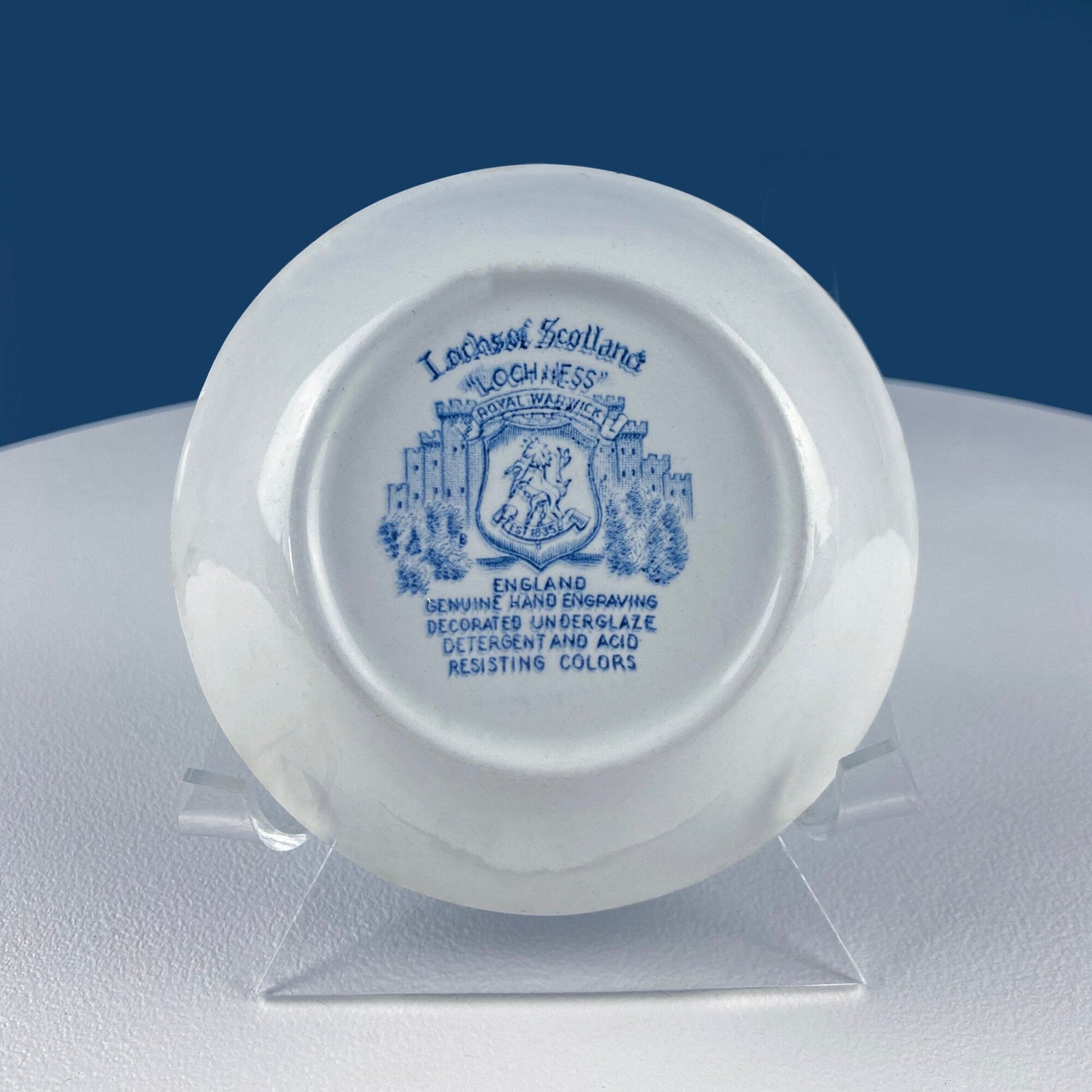 Collection of Fine English Blue White Tableware. 3 Plates & 2 Berry Bowls. Lochs of Scotland. Huddington Court. Tonquin by Mott. Rustic Home - I Bought a Yard Sale