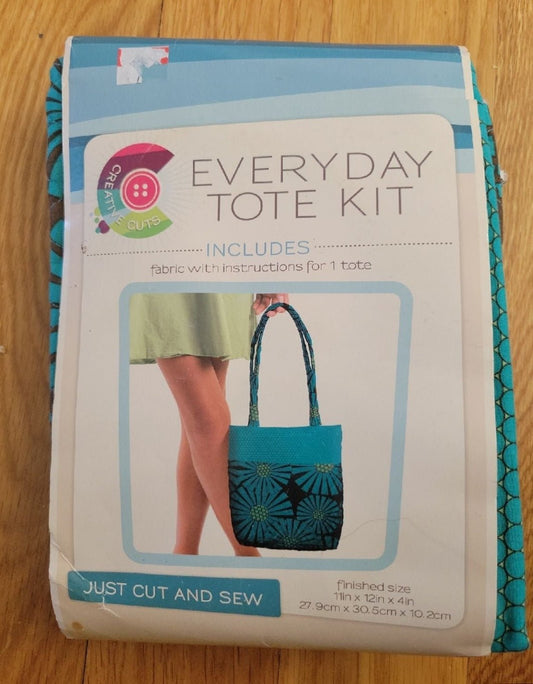 Creative Cuts Everyday Tote Kit Full Bloom - I Bought a Yard Sale