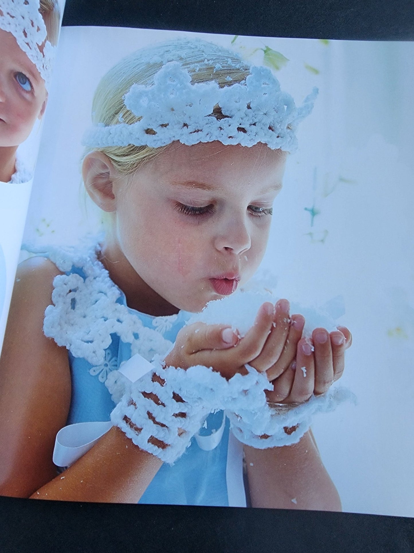 Crochet Book Dress - Up: Over 35 cute and easy pieces to create character costume - I Bought a Yard Sale