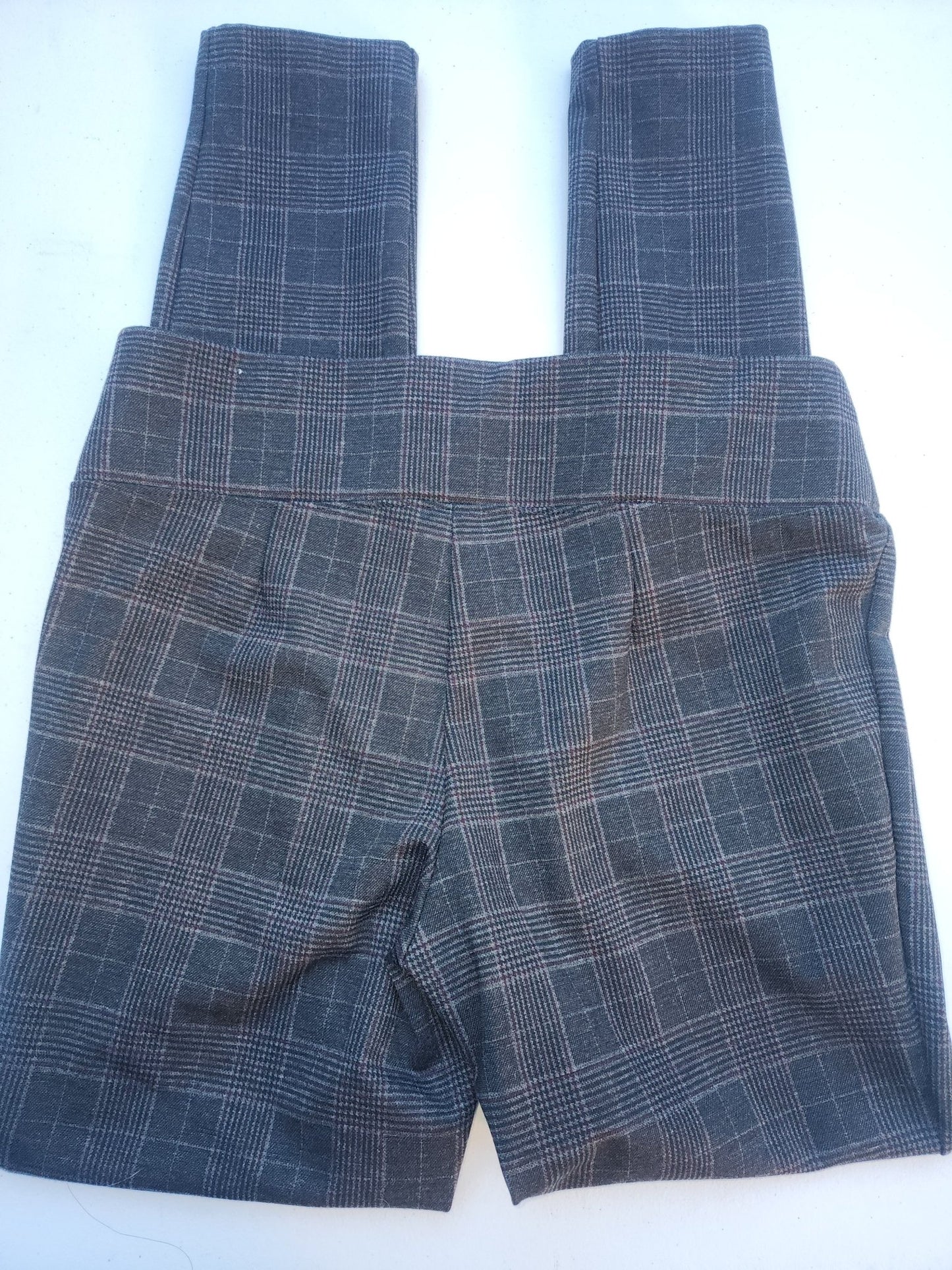D. JEANS Women’s gray plaid stretch Pants size 10 - I Bought a Yard Sale