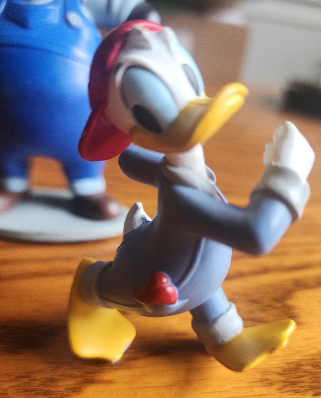 Disney PETE & DONALD Duck Gas Station Garage Mechanic PVC Figure Cake Topper - I Bought a Yard Sale