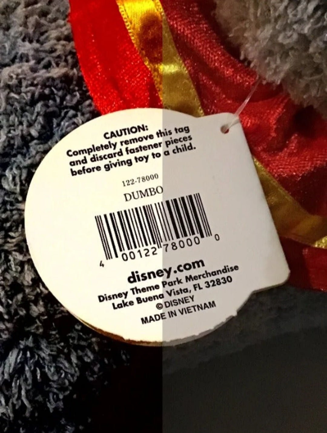 DISNEYLAND DUMBO FLYING ELEPHANT W FEATHER. (102) - I Bought a Yard Sale