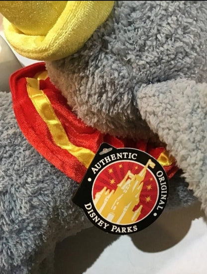 DISNEYLAND DUMBO FLYING ELEPHANT W FEATHER. (102) - I Bought a Yard Sale