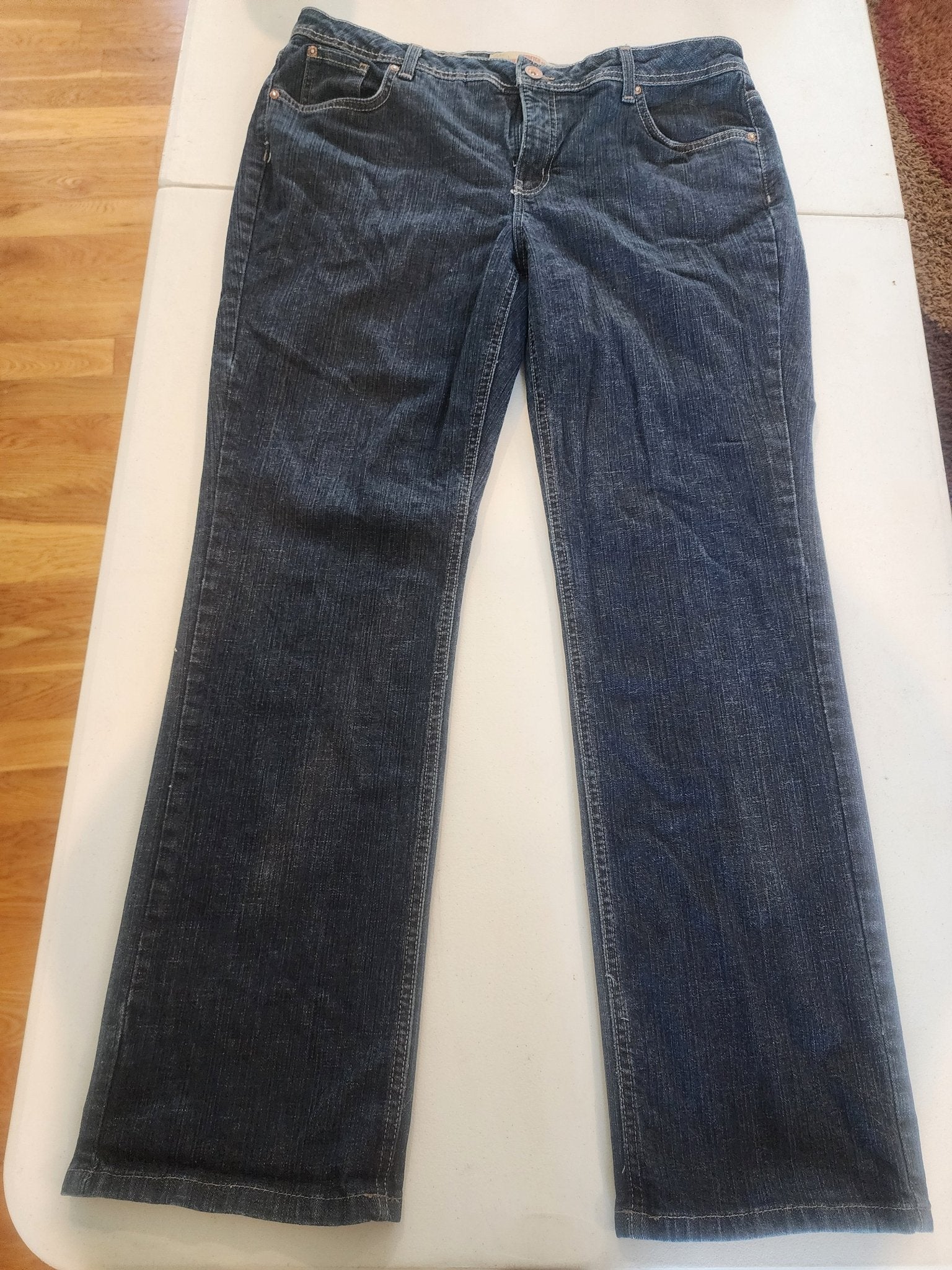 Faded Glory classic Straight size 16 Avg. - I Bought a Yard Sale