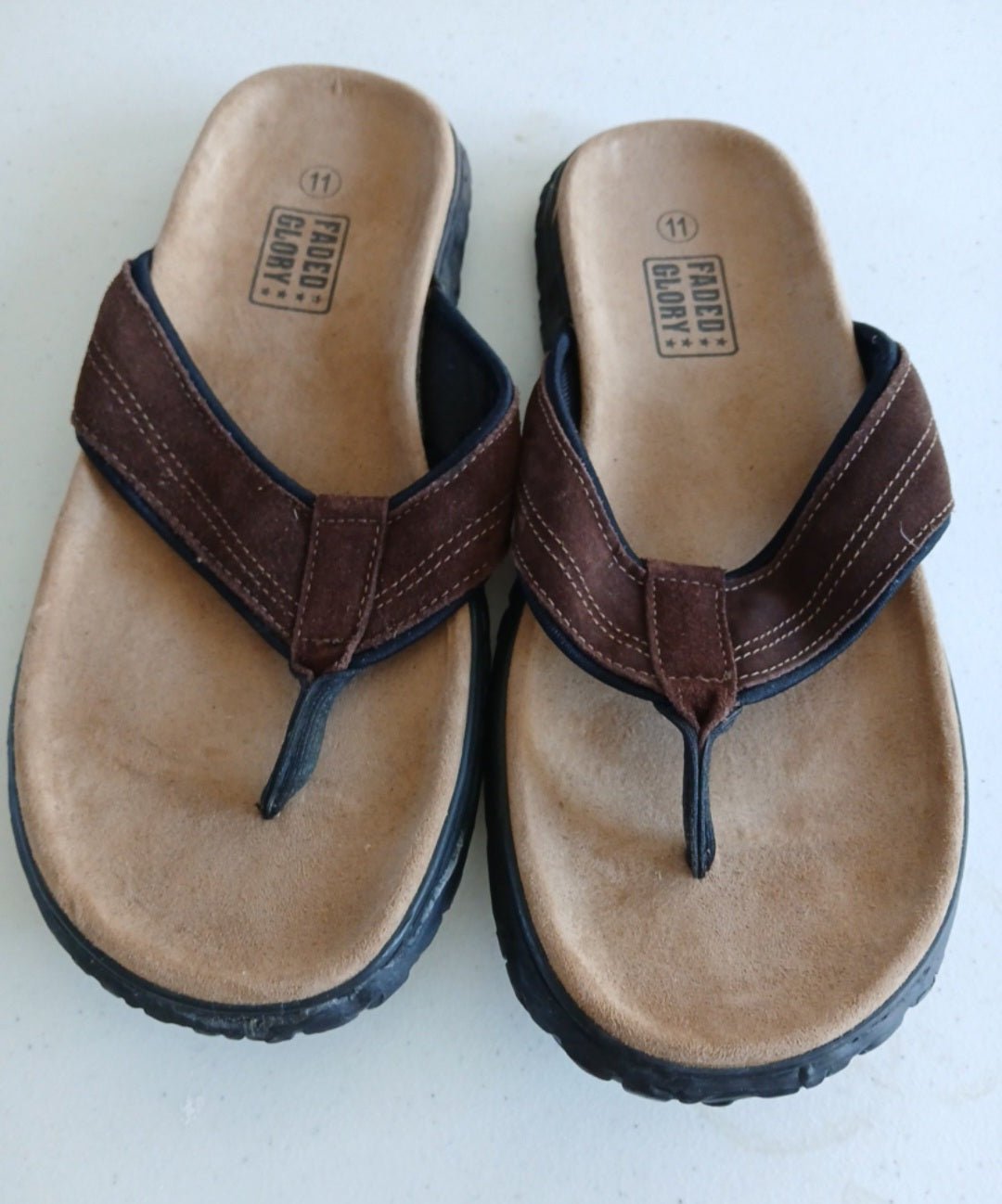 Faded Glory ~ Size 11 ~ Suede Upper ~ Men's Flip Flops Feb20_06:20 - I Bought a Yard Sale