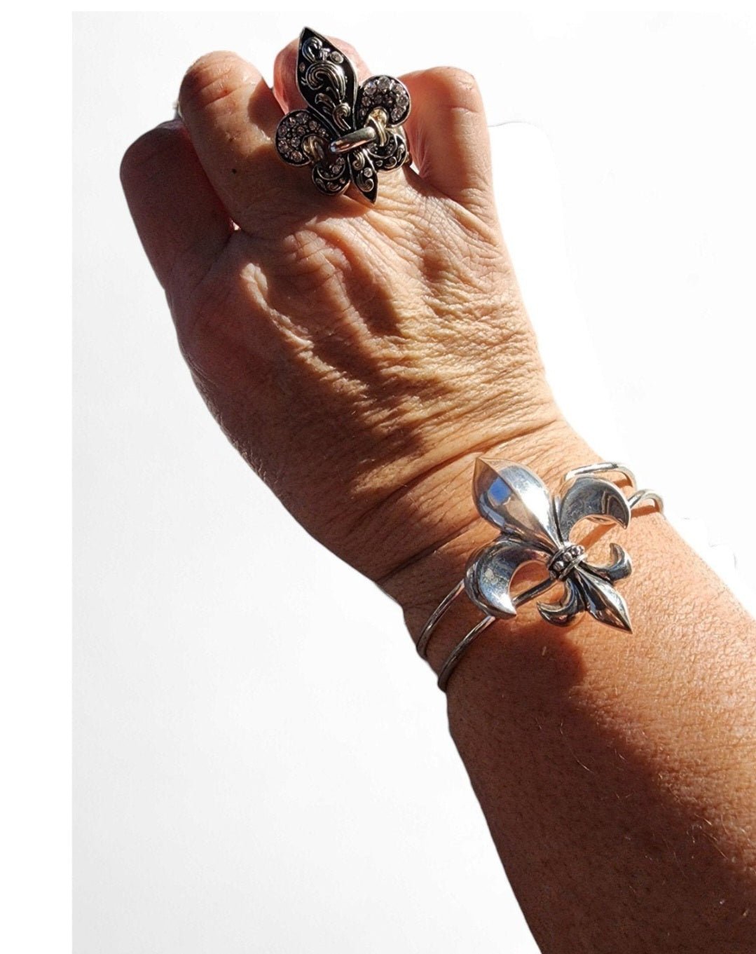 Fleur De Lis Bangle Bracelet & Ring with Rhinestones - I Bought a Yard Sale