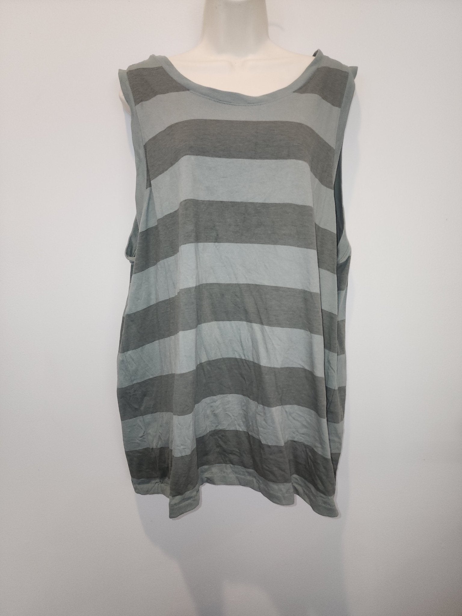Free Assembly Tank Top Women’s Green Stripes XL - I Bought a Yard Sale