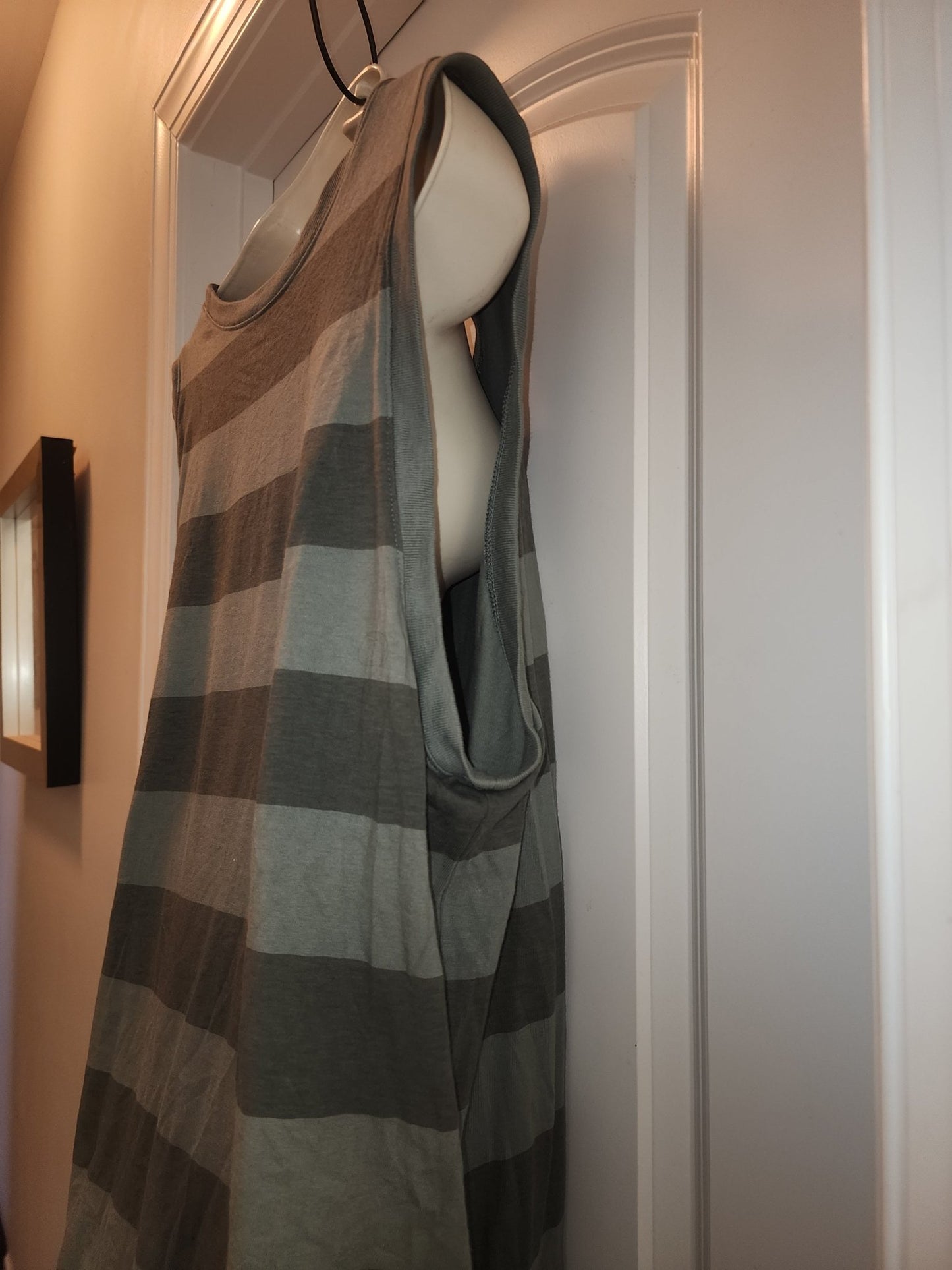 Free Assembly Tank Top Women’s Green Stripes XL - I Bought a Yard Sale
