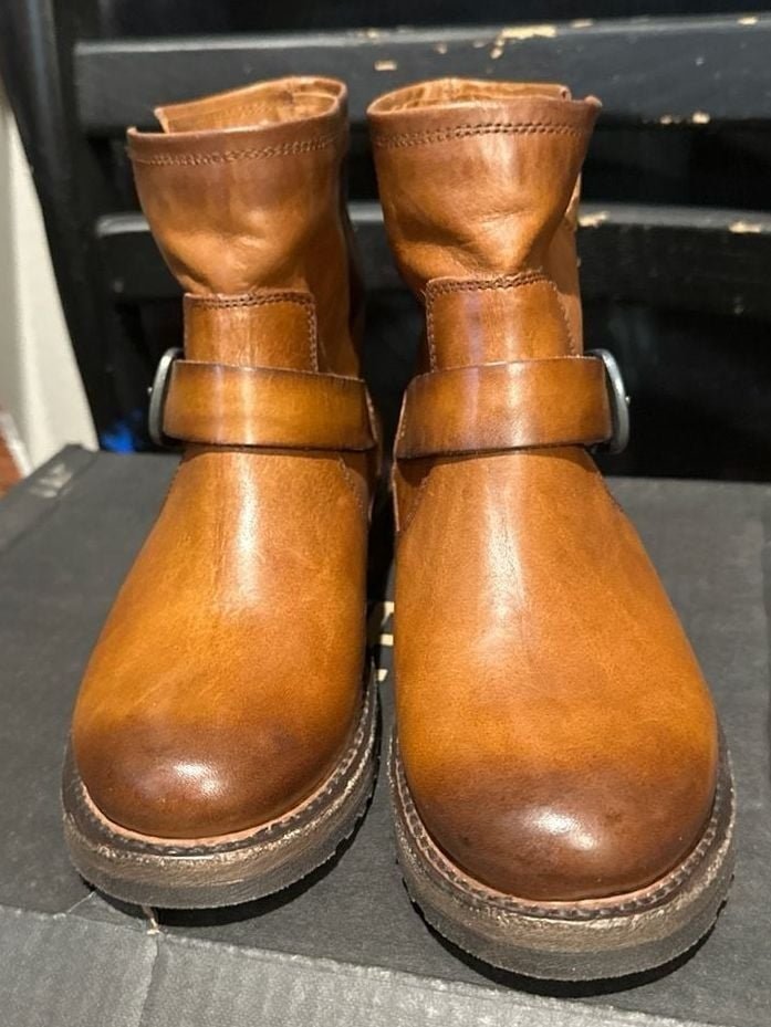 Frye Veronica Booties Women's Oiled Suede Leather Ankle Boots - I Bought a Yard Sale