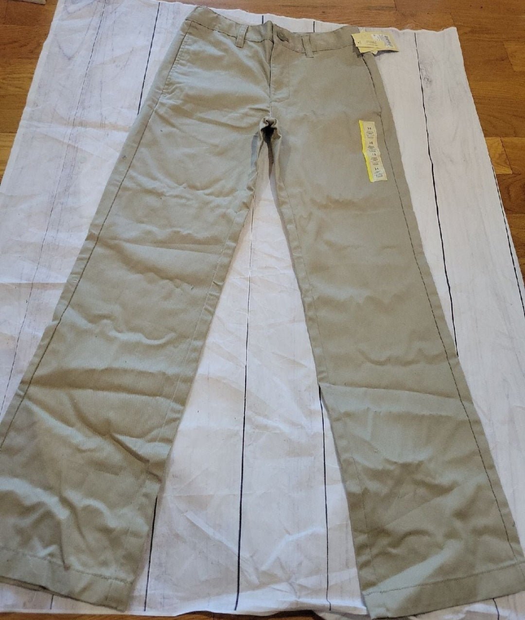 Girl's Khaki school uniform Pants size 14 - I Bought a Yard Sale