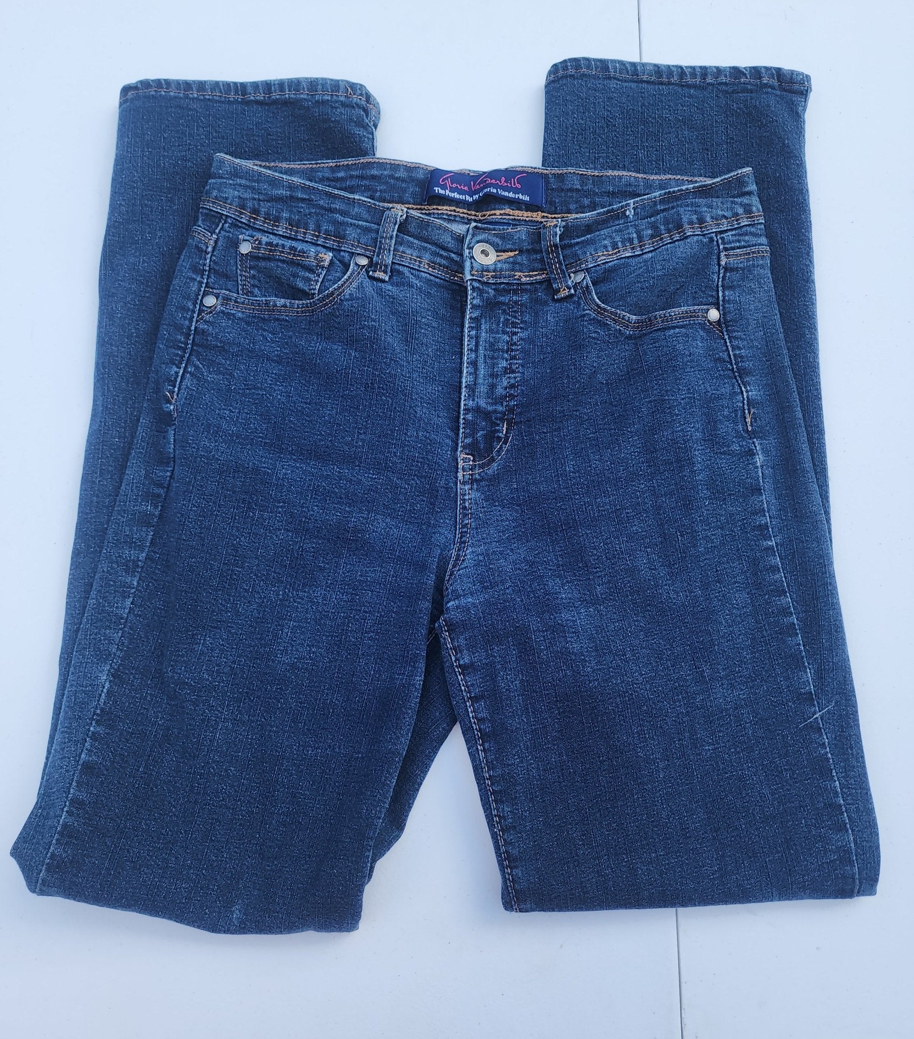 Gloria Vanderbilt Women's Blue Jeans Size 10 - I Bought a Yard Sale