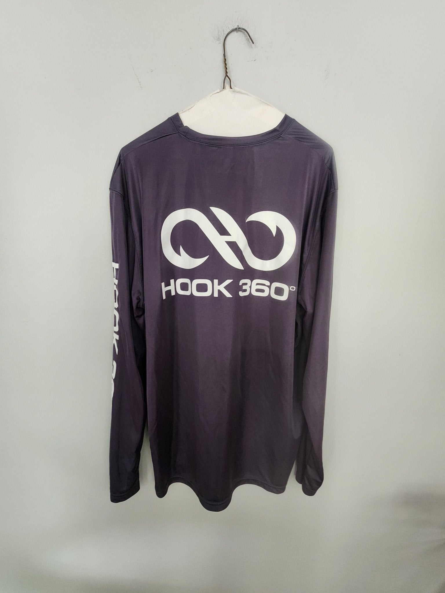 Hook 360 Tournament Performance Shirt XL - I Bought a Yard Sale