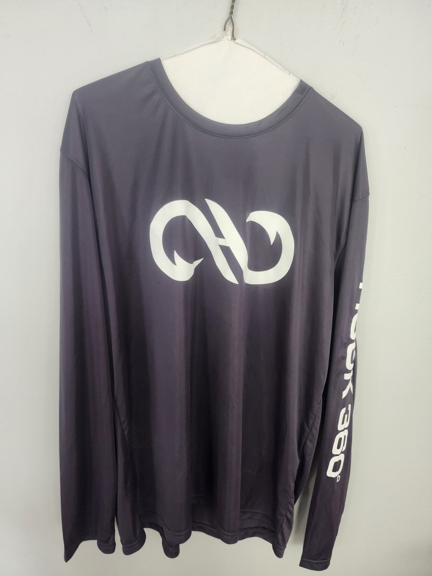 Hook 360 Tournament Performance Shirt XL - I Bought a Yard Sale