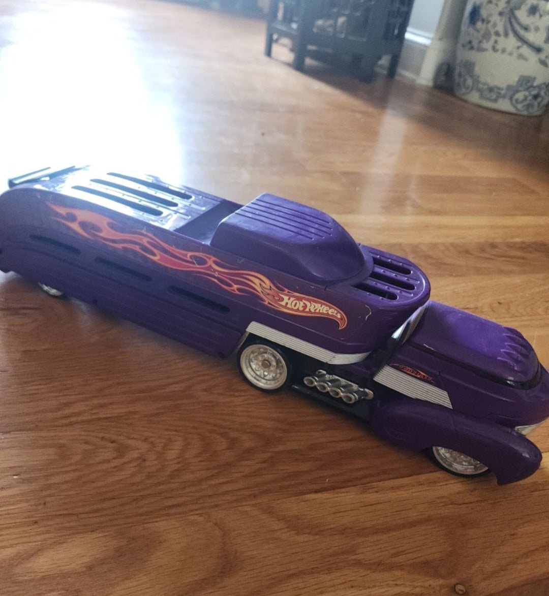 Hot Wheels 2002 Purple Big Rig Car Carrier Semi Truck Mattel Transporter 18" - I Bought a Yard Sale
