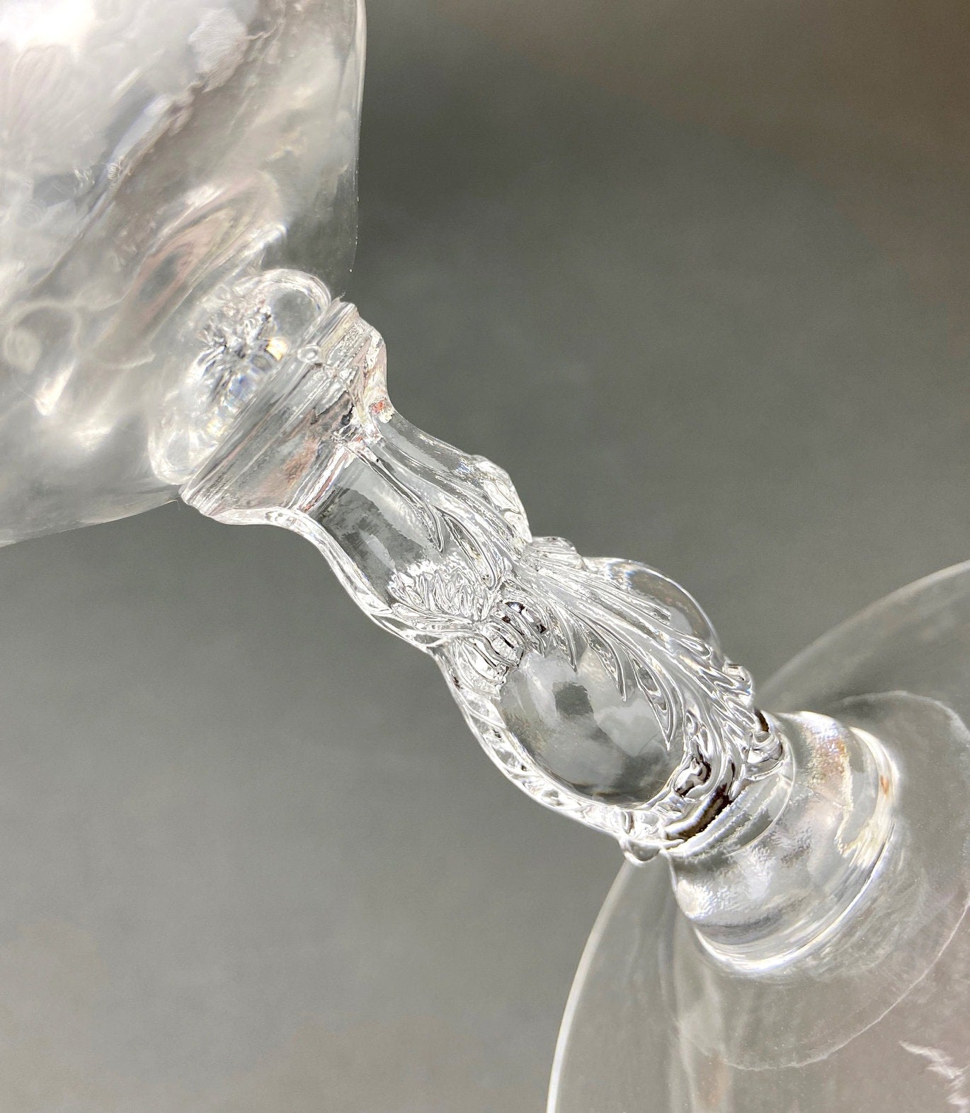 Cambridge Chantilly Low Sherbet Wine Glasses. Set of Nine Champagne Stemware. Vintage Collectible Glasses.