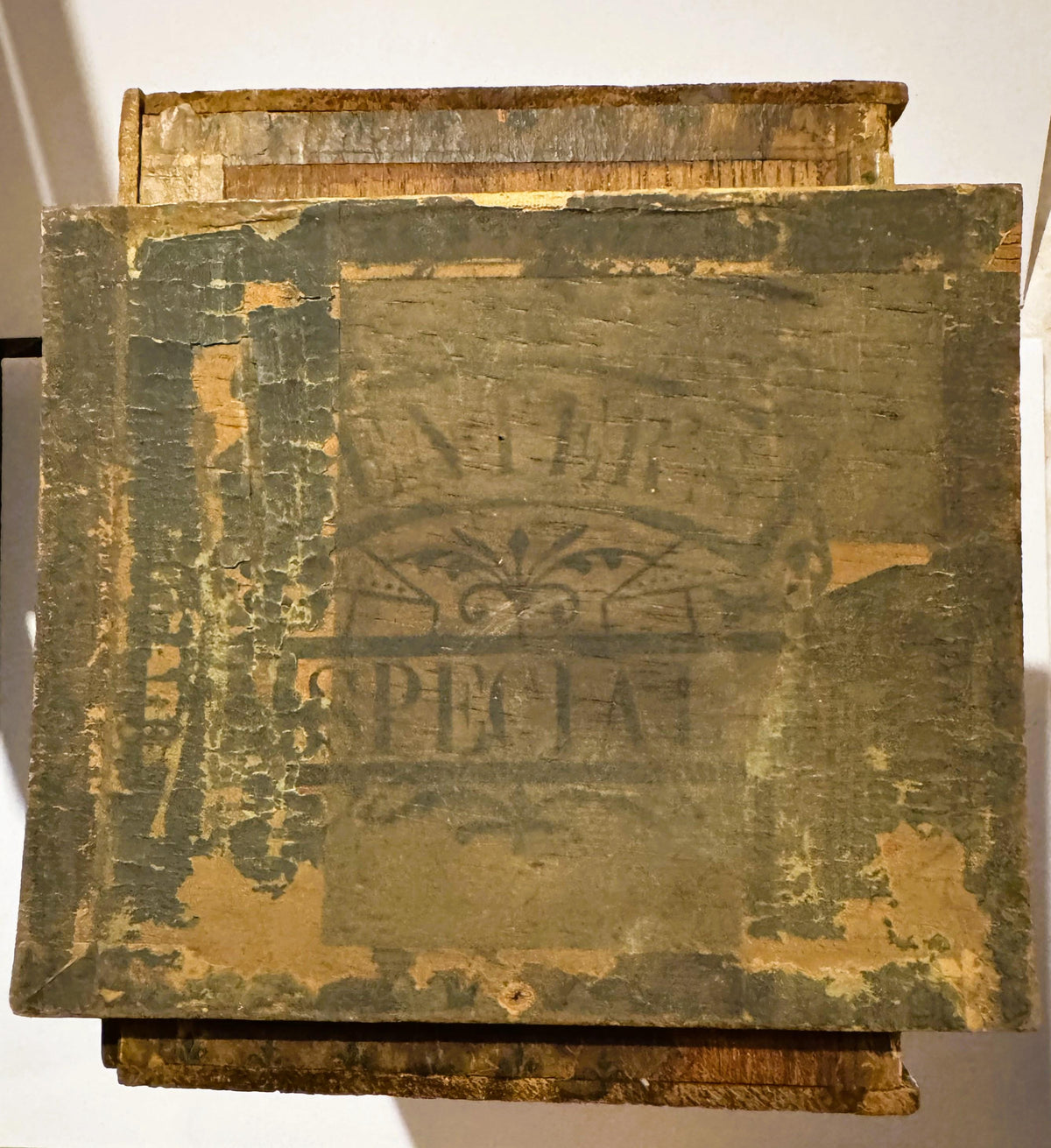 Antique Renter's Special Cigar Box 🗃️ | Louisville Kentucky Factory No. 11 | CMIU Union Label | 1900s