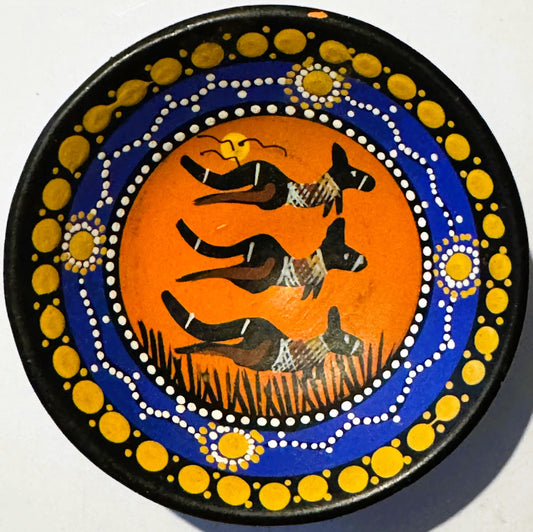 Vintage Aboriginal-Inspired Australian Art Dish 🦘 Hand-Painted Kangaroos Dot Painting