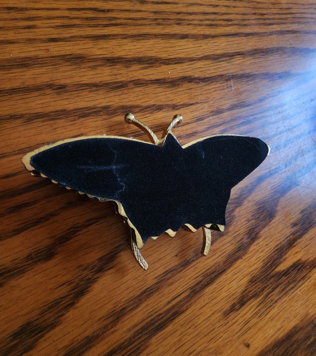 Jewelèd Enamel Butterfly Pill trinket Box - I Bought a Yard Sale