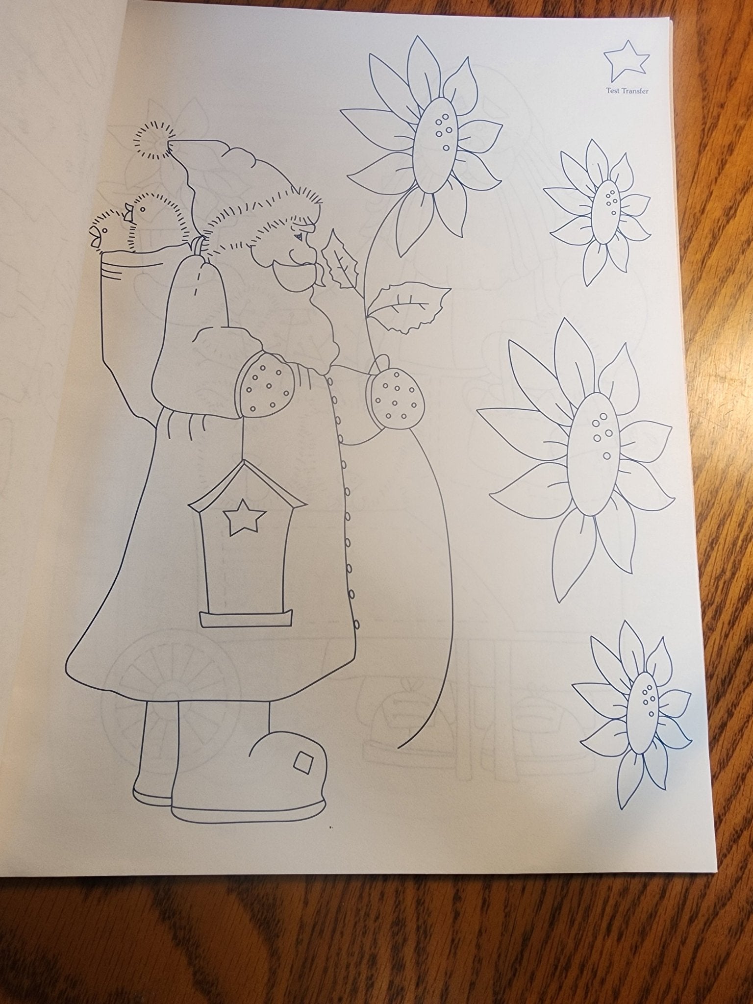 Leisure Arts Santa Collector Iron - On TRANSFERS Book 1655 Kathy Rueger 1996 - I Bought a Yard Sale