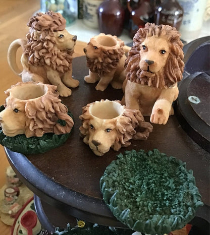 Lion Miniature Tea Set Resin Tray , Pot Sugar Creamer Cups & Saucer 8 Piece Set - I Bought a Yard Sale
