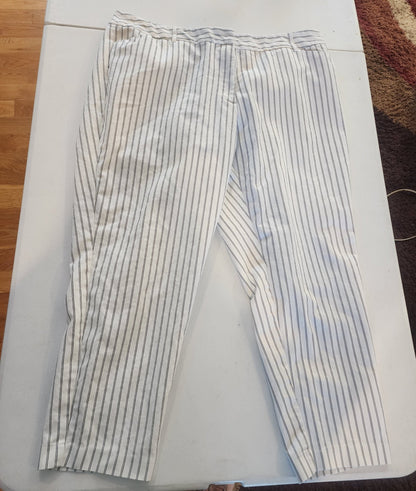 Liz Claiborne Capris white with Black Pinstripes Career Pants 16 XL - I Bought a Yard Sale