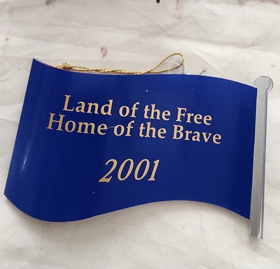 Lot of Patriotic Christmas or 4th of July Ornaments & Figurines Flag Eagle - I Bought a Yard Sale