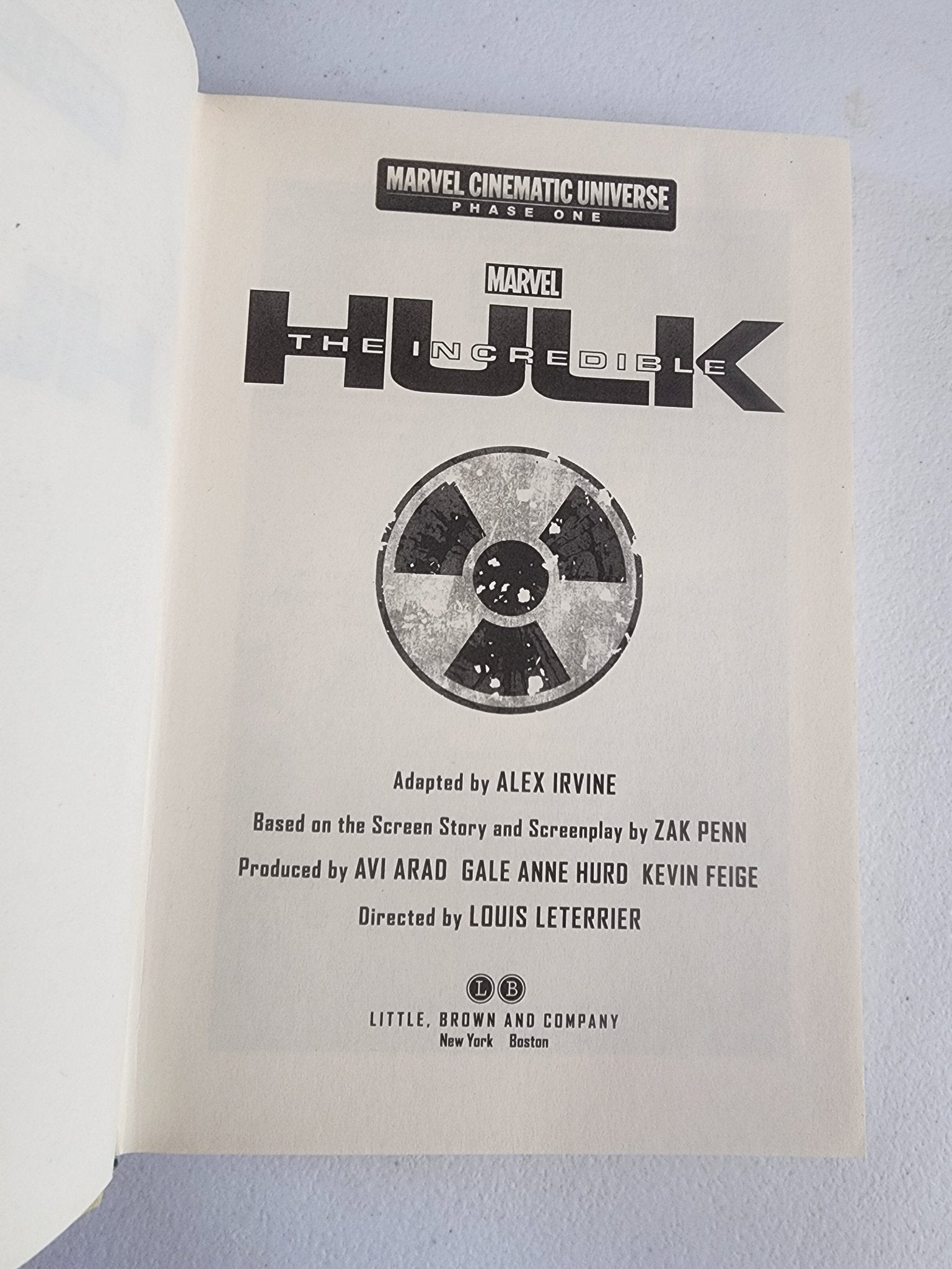 Marvel the Incredible Hulk: Marvel Cinematic Universe Phase One (... by Parragon Hardcover Book - I Bought a Yard Sale