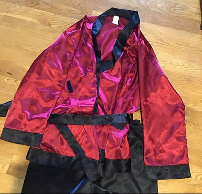 Men’s Most Interesting Man Silky Longewear XL - I Bought a Yard Sale