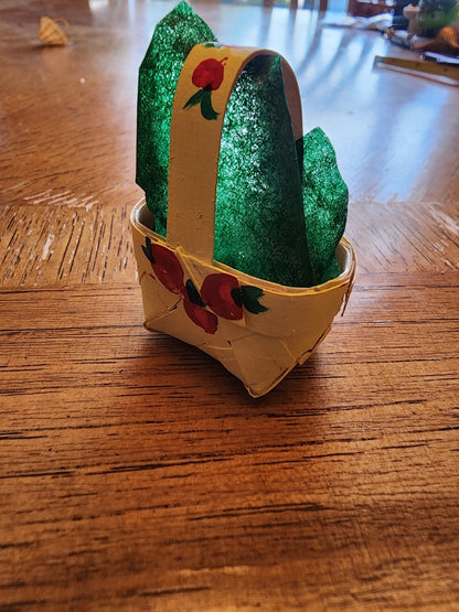 Miniature Basket with hand painted Apples - I Bought a Yard Sale