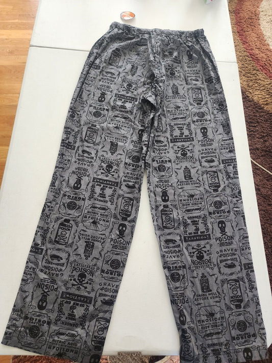 NEW Halloween Men's Lounge Pants S 28 - 30 - I Bought a Yard Sale