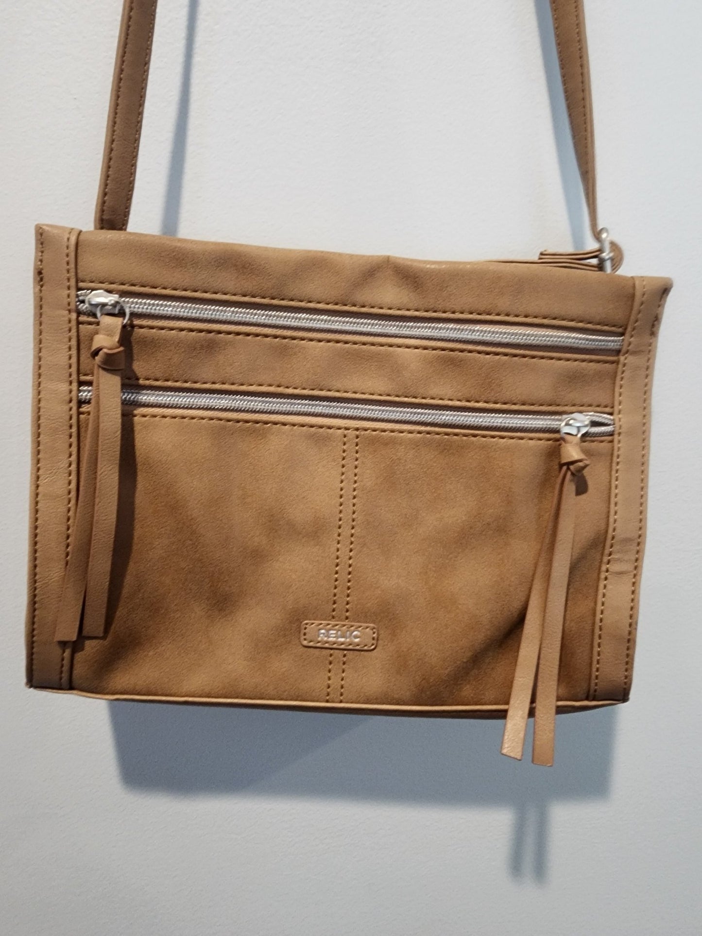 Relic Confetti Purse Shoulder Crossbody Bag 3 Zippers - Tassels Light Weight Brown - I Bought a Yard Sale